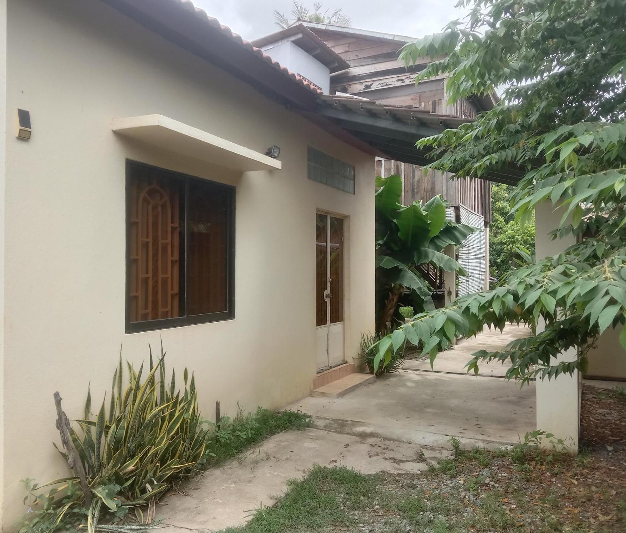O'Hamok Family Homestay Батамбанг Екстериор снимка